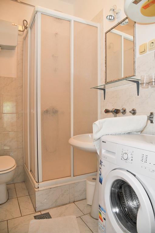 Guesthouse Lanca Tivat Quarto foto